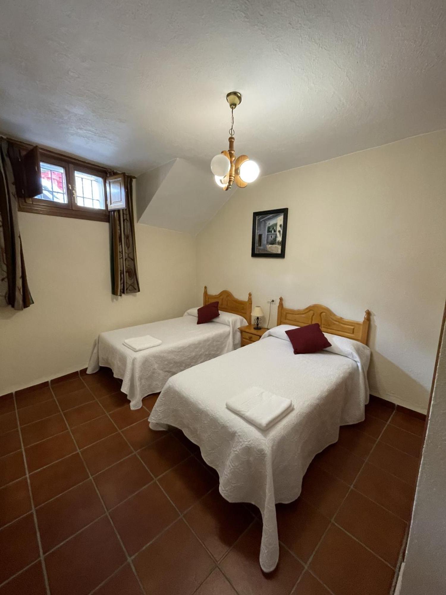 Apartamentos Rurales Las Chimeneas Capileira Kültér fotó