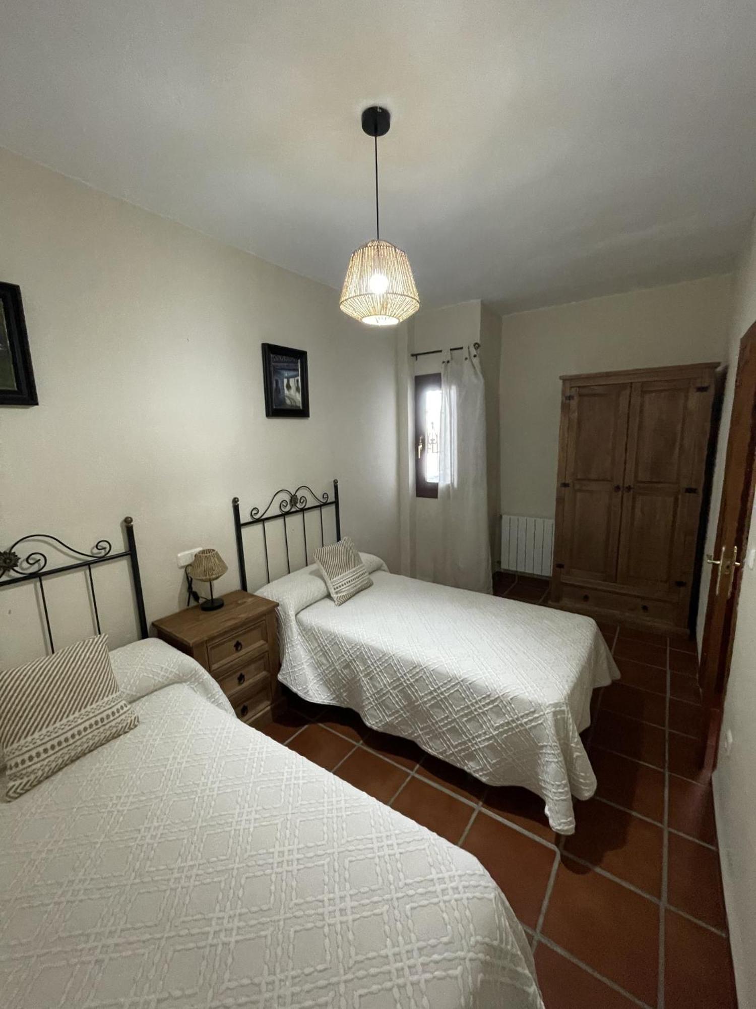 Apartamentos Rurales Las Chimeneas Capileira Kültér fotó