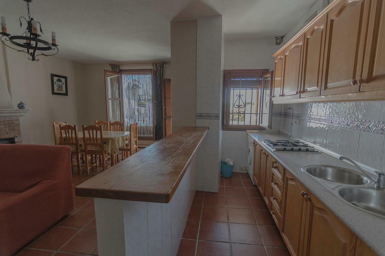 Apartamentos Rurales Las Chimeneas Capileira Kültér fotó